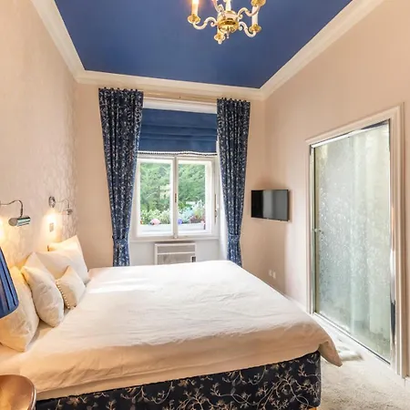 Apartament Deluxe In Old Town, Charles Bridge 3 Min, Private Garden, Breakfast Praga