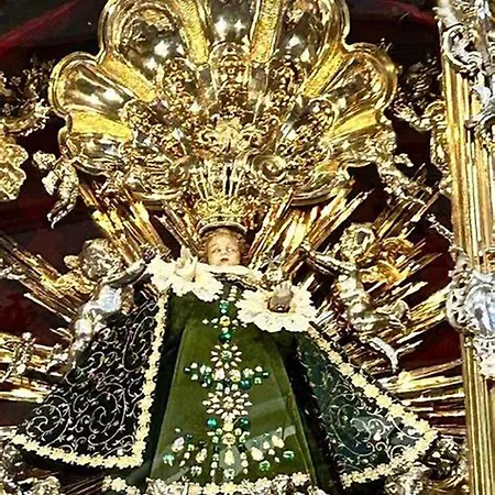 Deluxe In Old Town, Charles Bridge 3 Min, Private Garden, Breakfast *