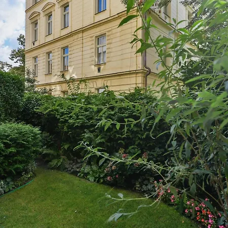Apartament Deluxe In Old Town, Charles Bridge 3 Min, Private Garden, Breakfast *