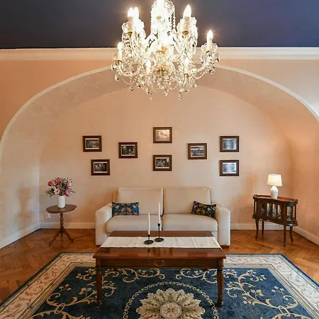 Apartament Deluxe In Old Town, Charles Bridge 3 Min, Private Garden, Breakfast *